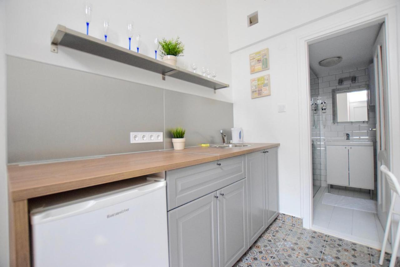 Budget Apartment By Hi5 - Kertesz Street Budapest Exterior foto