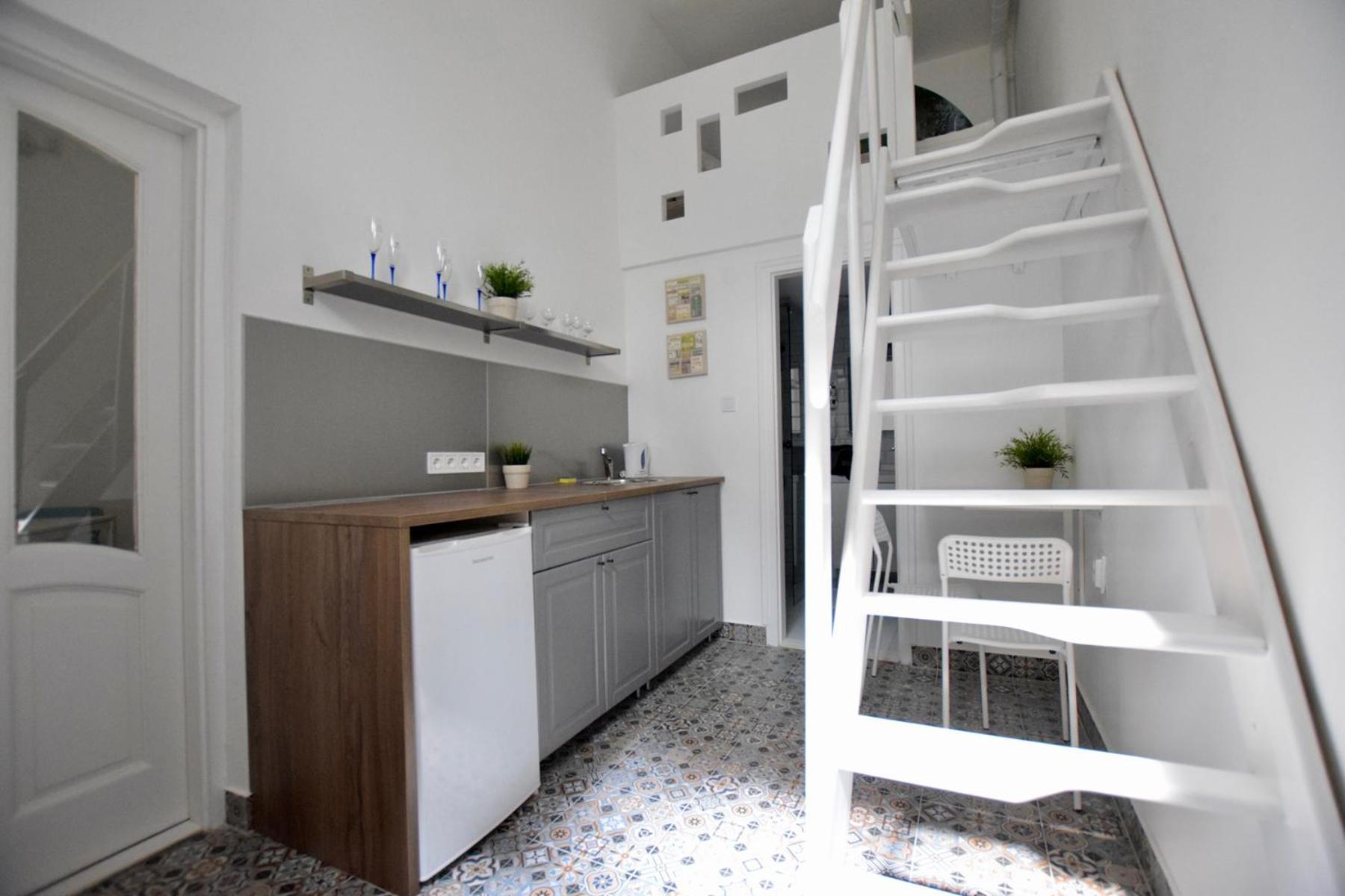 Budget Apartment By Hi5 - Kertesz Street Budapest Exterior foto